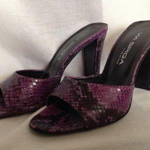 Via Spiga Purple Snake Slide Heel